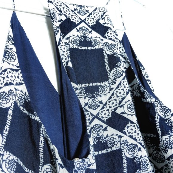 Moon River • Deep Plunge Envelope Romper - Picture 3 of 7